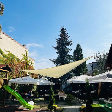 Pensiunea Curtea Bavareza Târgu-Mureş Esterno foto
